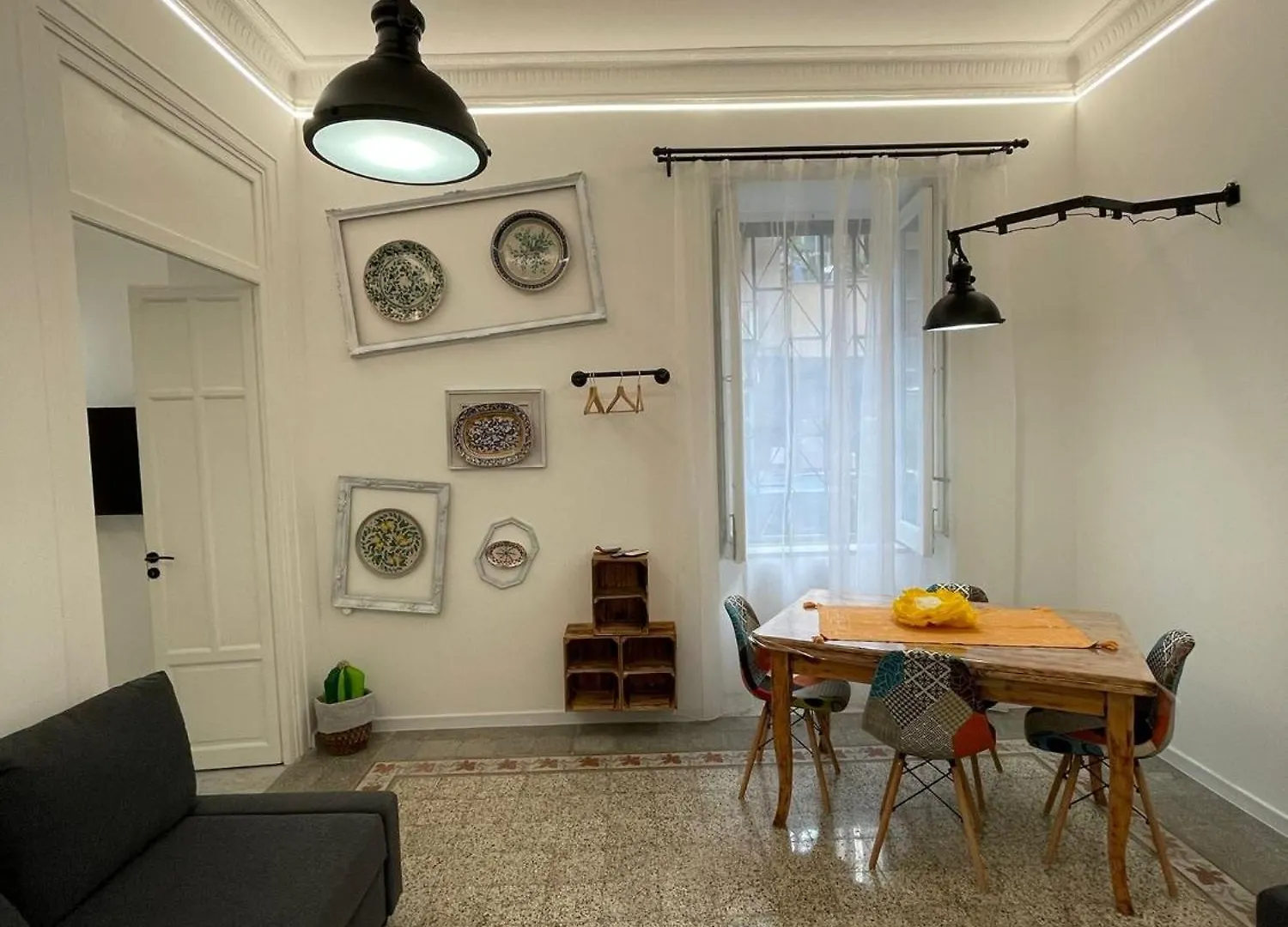 Tiski Toski Apartments Palermo 0*,  Italy